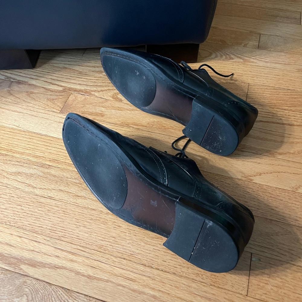 Joseph Abboud  Black Leather Wingtip Shoes - Picture 2 of 3
